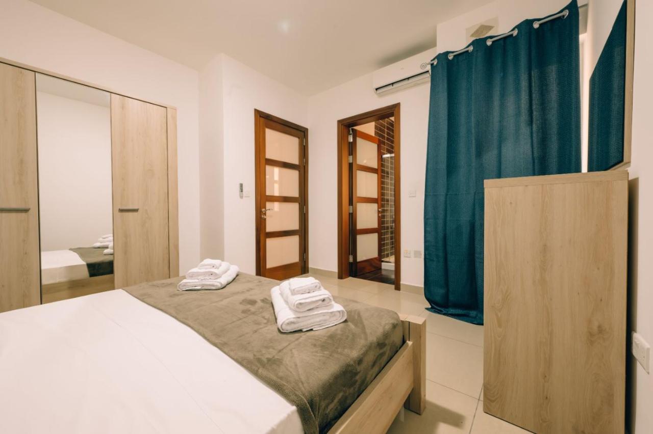 Crimson Court Lägenhet Is-Swieqi Exteriör bild