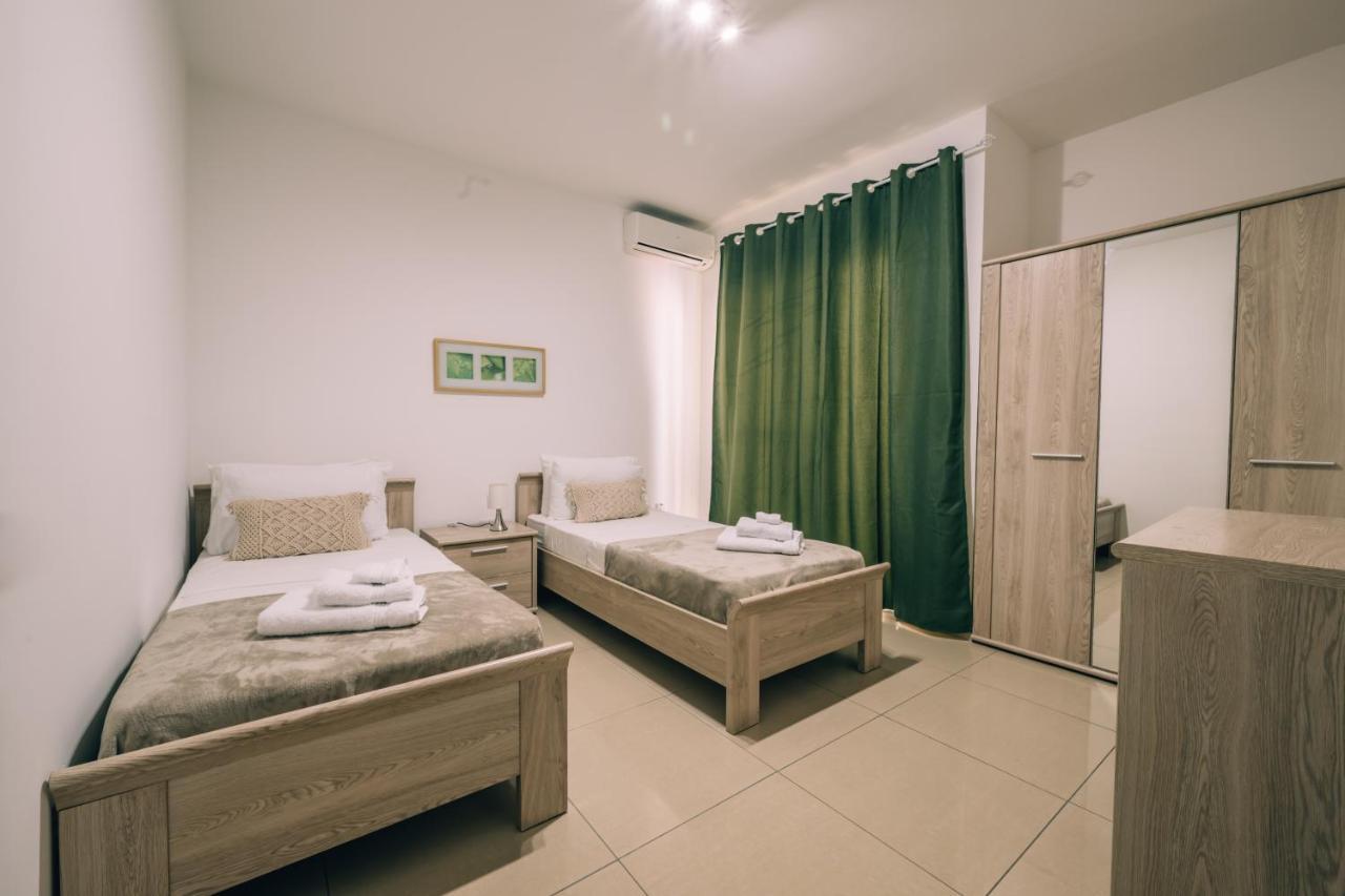 Crimson Court Lägenhet Is-Swieqi Exteriör bild